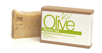 Slip into the spicy aroma of lemongrass from the South and the textures of green tea from the East. Essential Oils: Tea Tree, Rosemary, Lemongrass