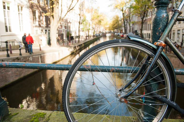 Bikes on the Canals of Amsterdam || « Vine and the Olive »