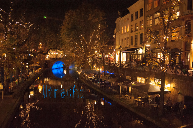 Utrecht Canal at Night || « Vine and the Olive »