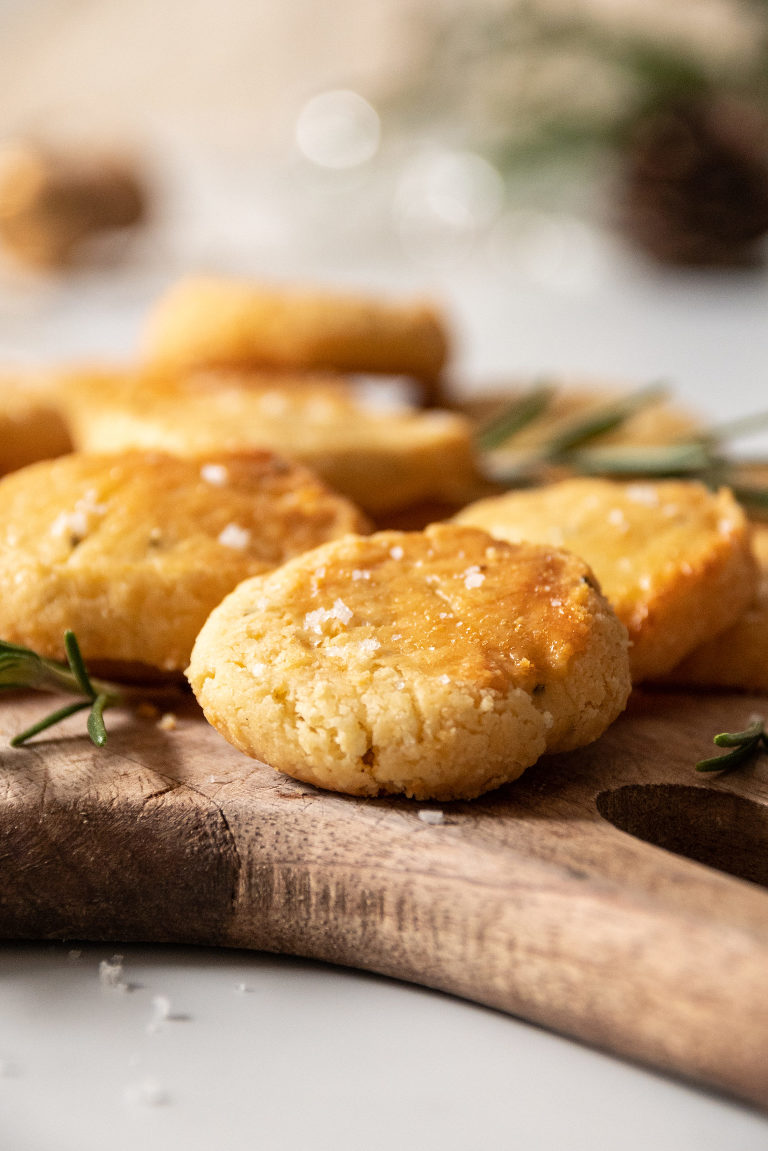 Christina Thiblet Food and wine Photographer - rosemary and parmesan crisps for a french aperitif
